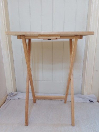Foldable wooden tray table - foldable,